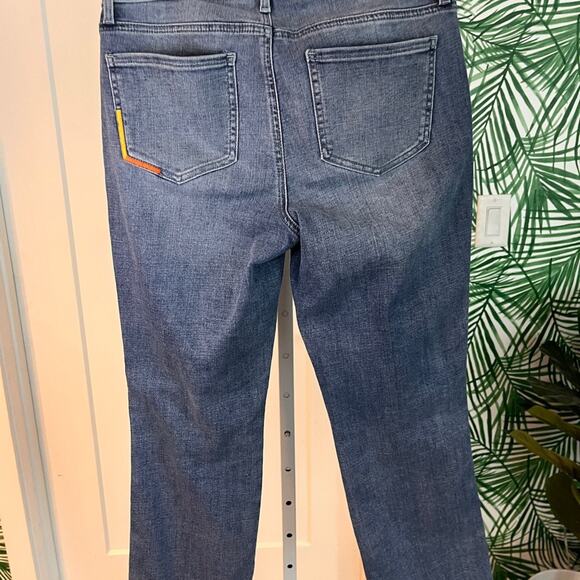NYDJ Marilyn Straight Embroidered Pocket Jeans Size 6 - Picture 5 of 11